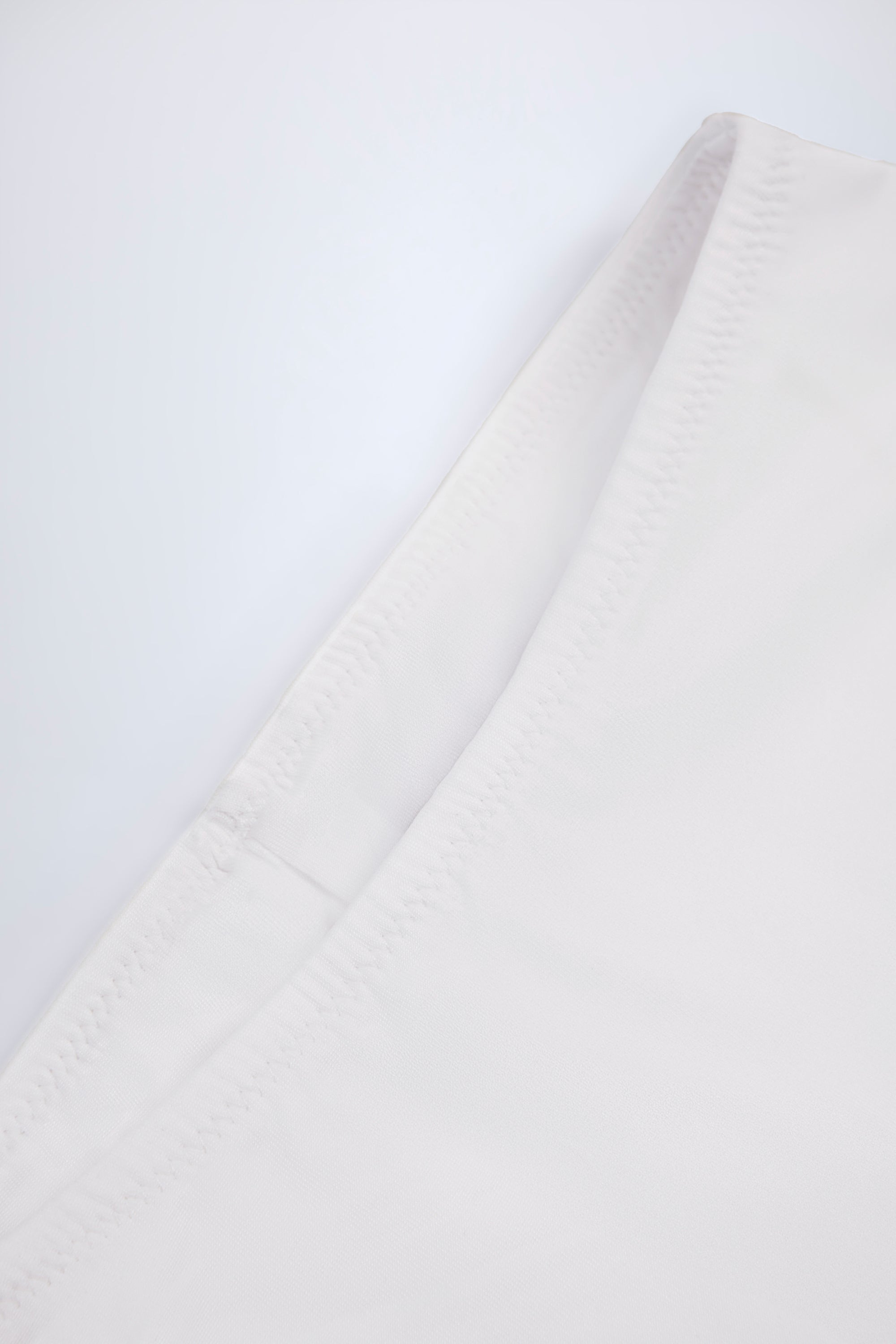 Slinky Jersey Low-Rise Hotpants in White