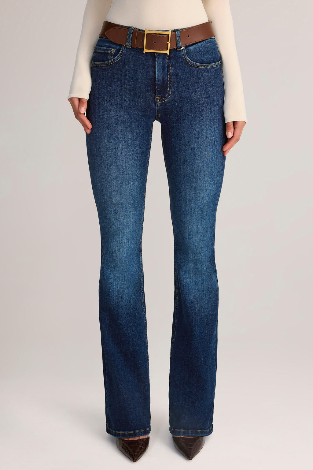 Mid-Rise Flared Jeans in Indigo