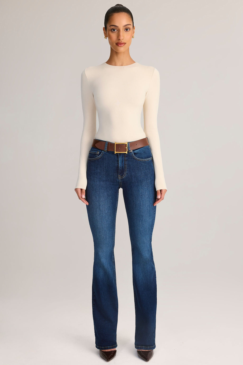 Mid-Rise Flared Jeans in Indigo