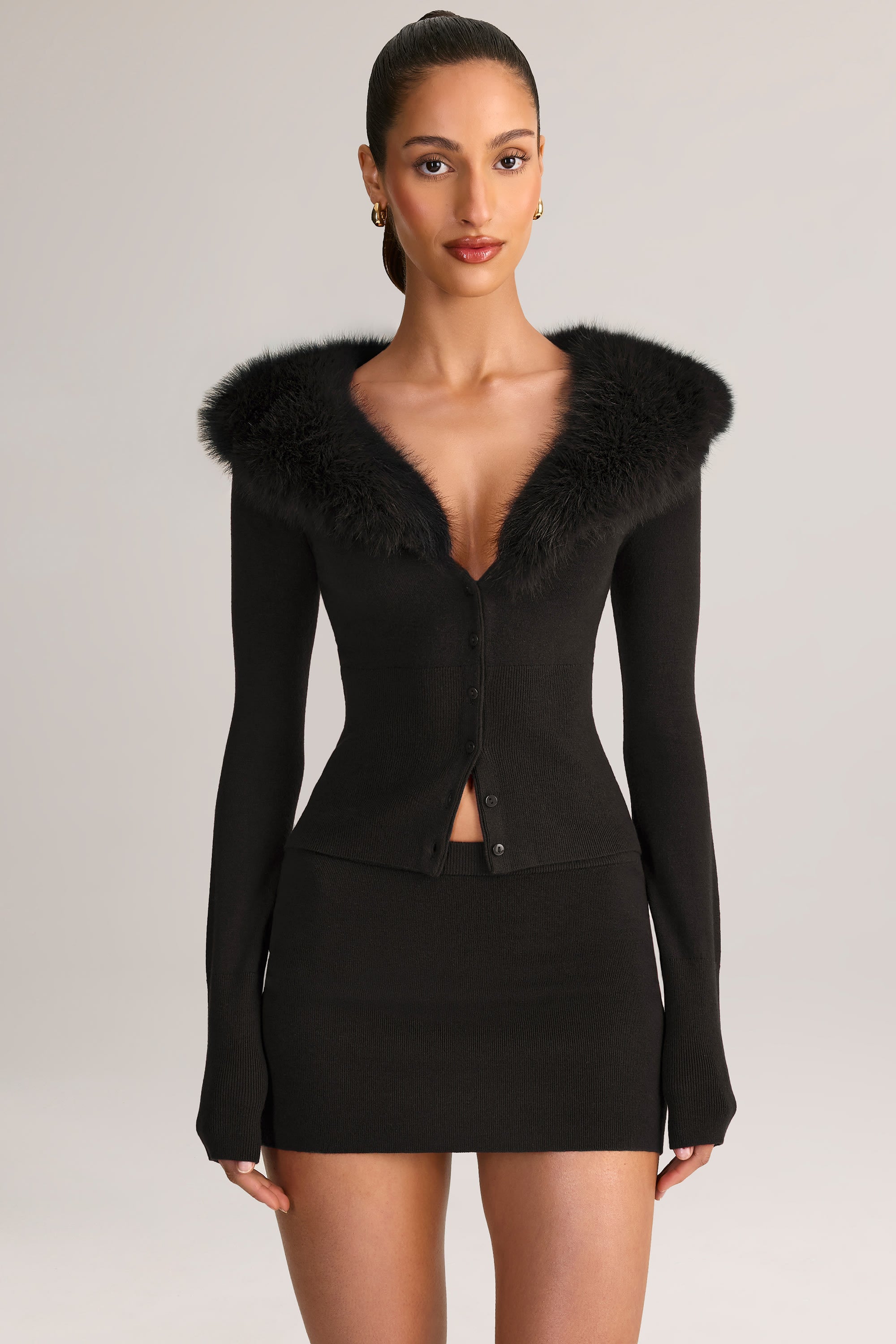 Knit Mid-Rise Mini Skirt in Black