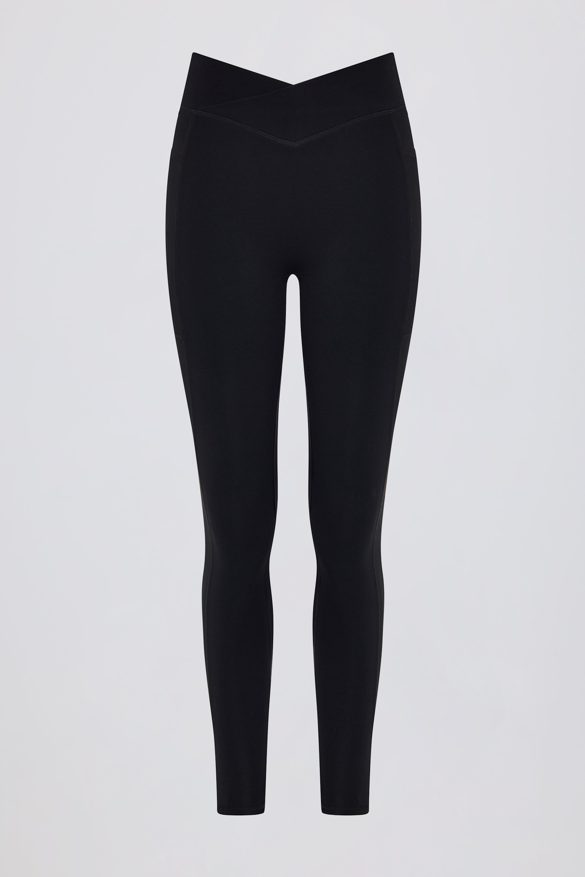 Soft Active Full-Length Pocket Leggings in Black