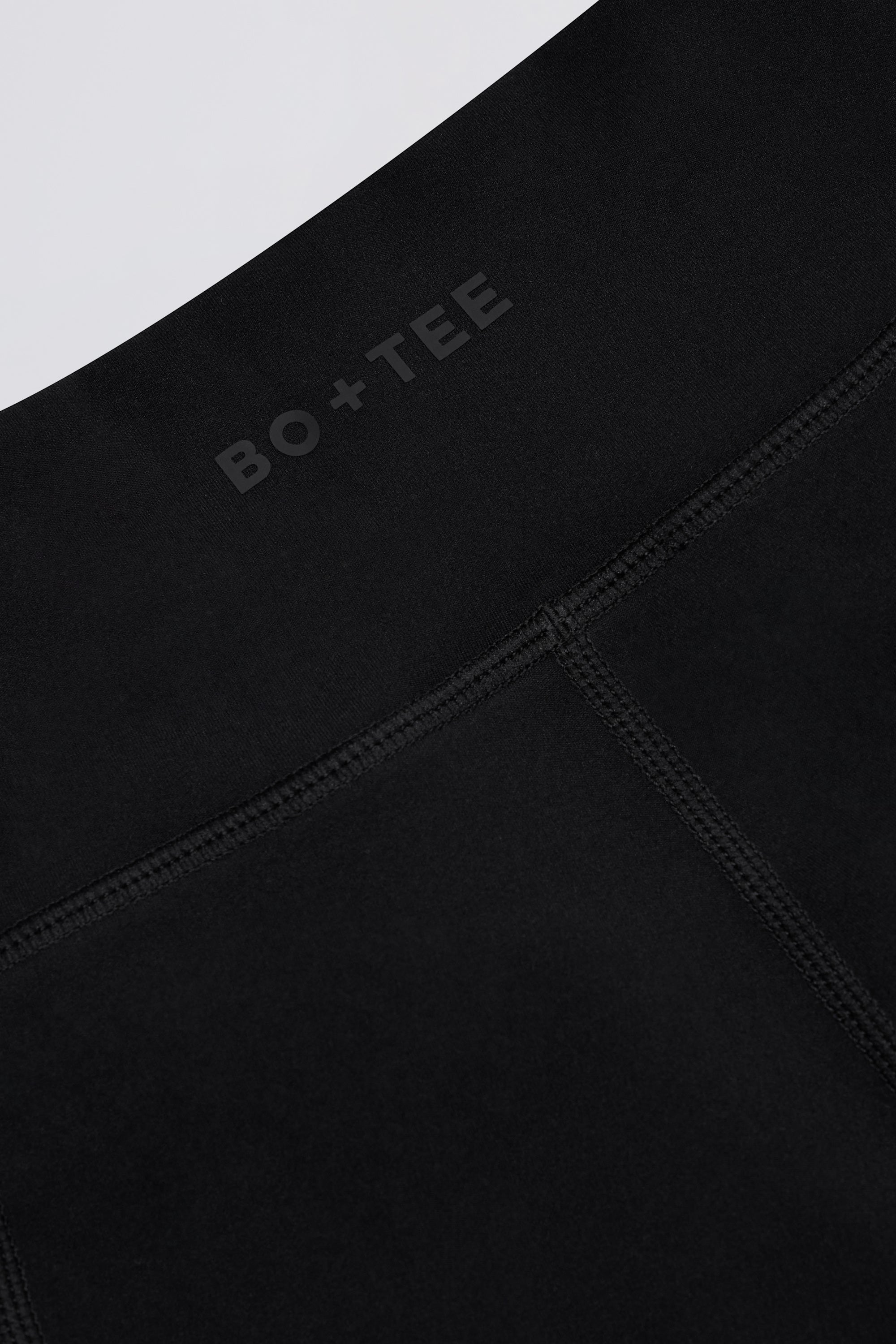 Soft Active Full-Length Pocket Leggings in Black