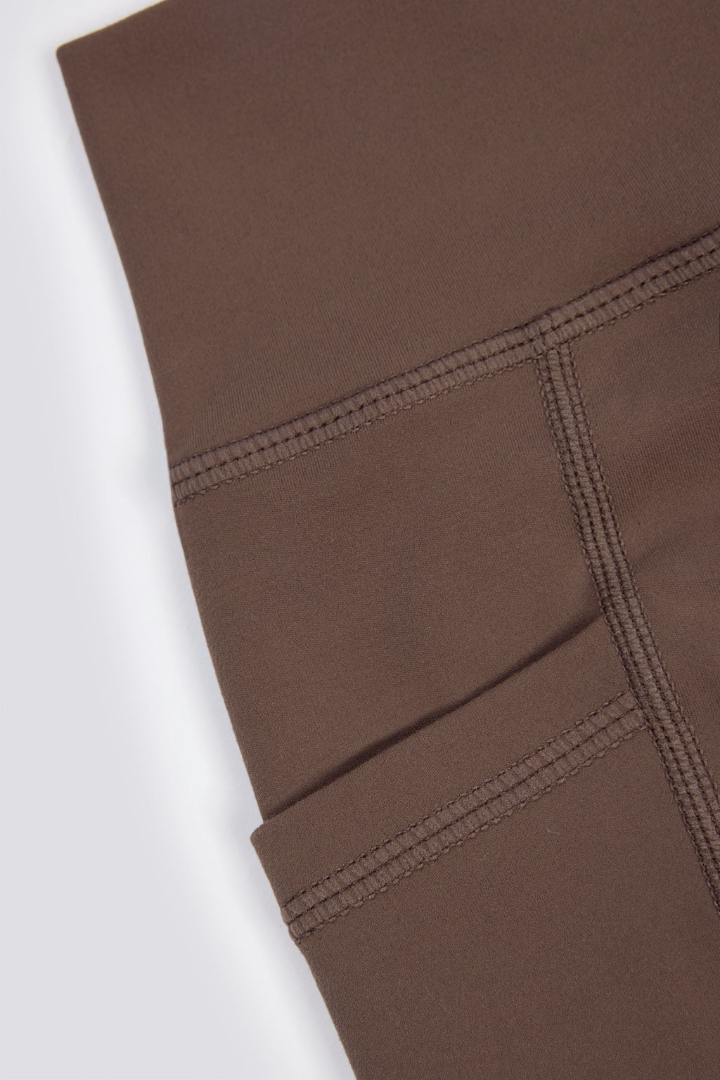 Soft Active Full-Length Pocket Leggings in Cocoa