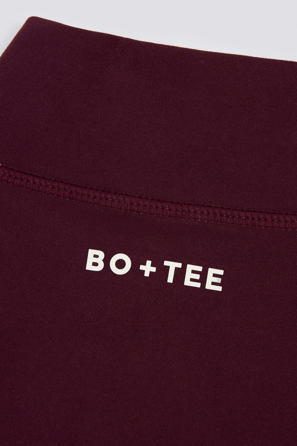 Soft Active Zip-Up Cropped Jacket in Burgundy