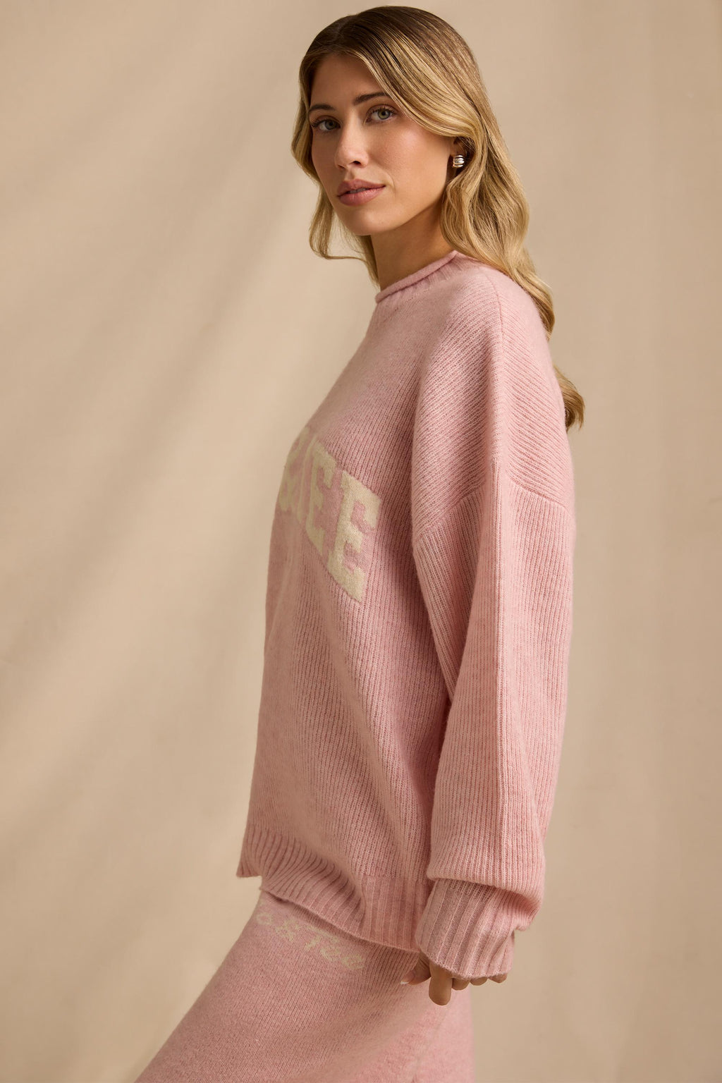 Ribbed Knit Oversized Jumper in Blush Pink