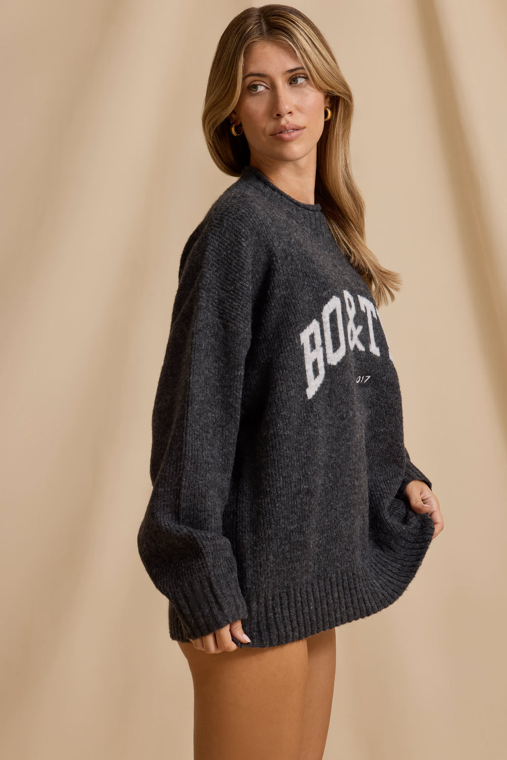 Ribbed Knit Oversized Jumper in Charcoal Marl
