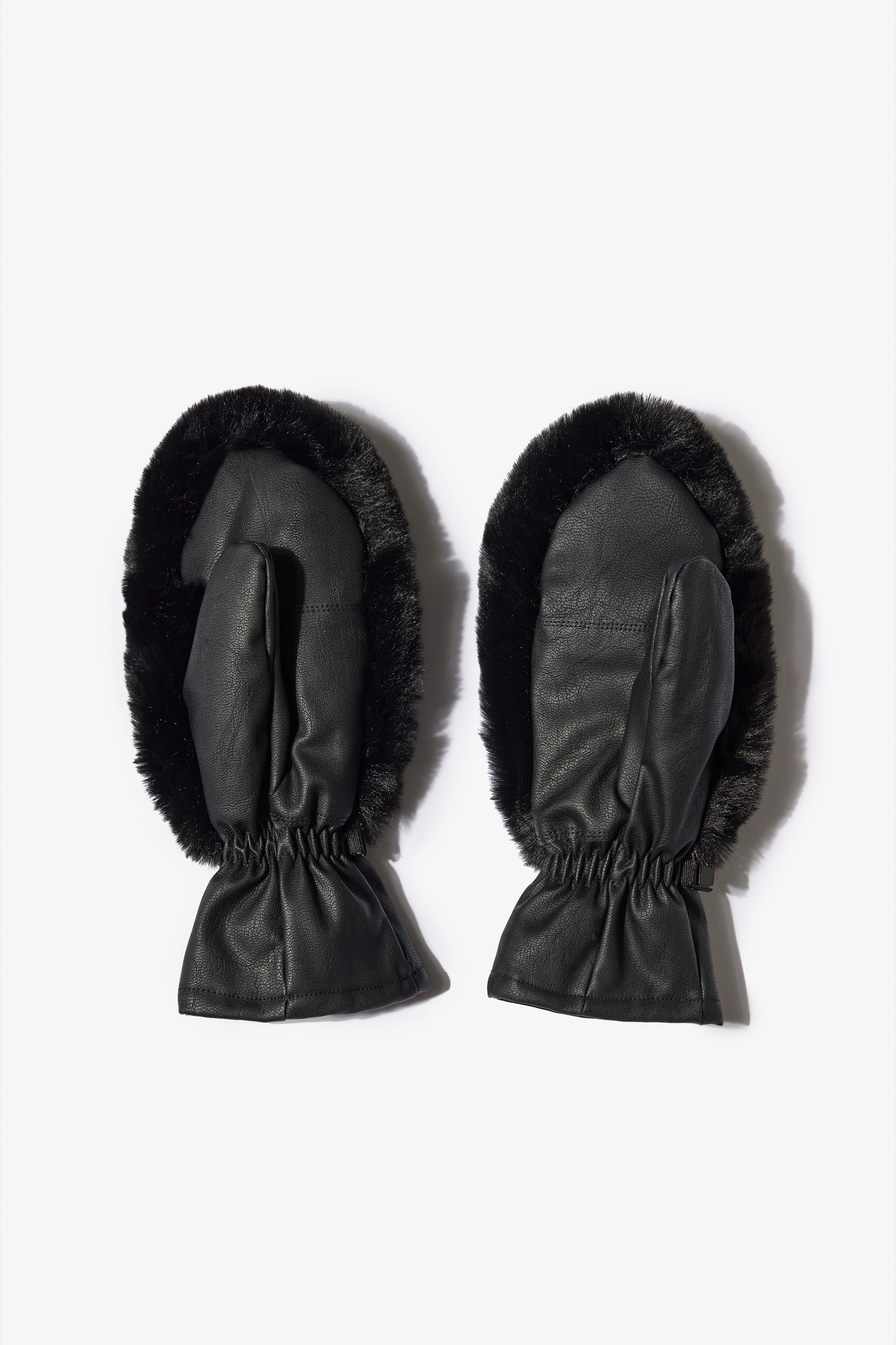 Faux-Fur Gloves in Black
