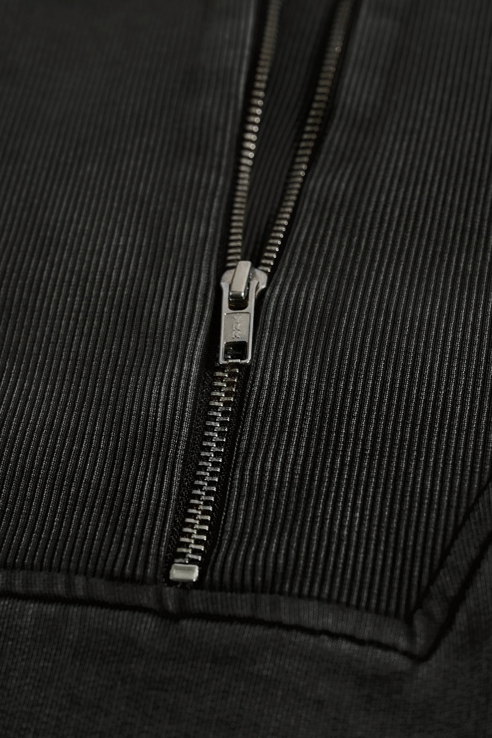 Cotton Jersey Acid Wash Cropped Sweatshirt  in Ash