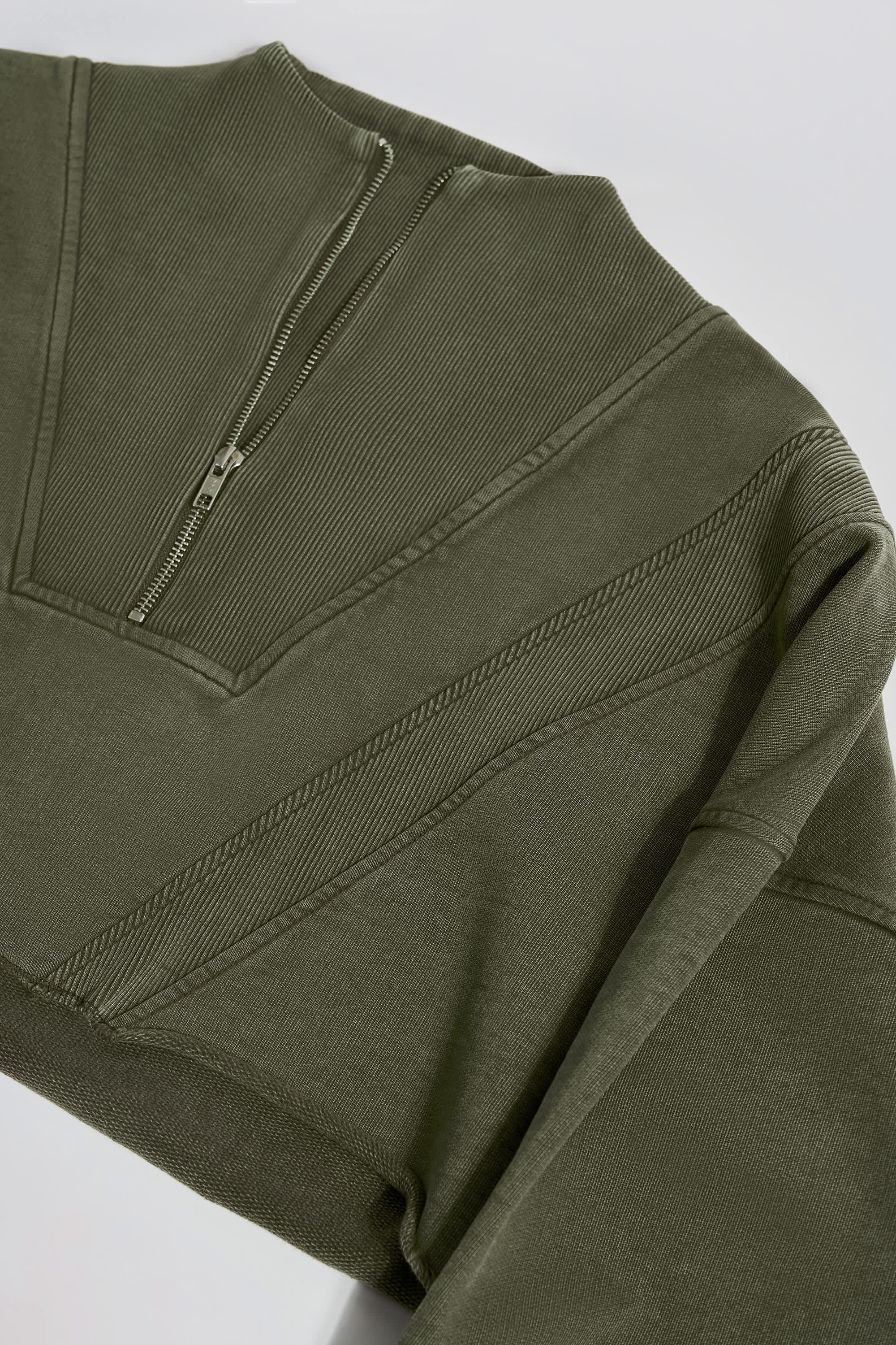 Cotton Jersey Acid Wash Cropped Sweatshirt in Light Green