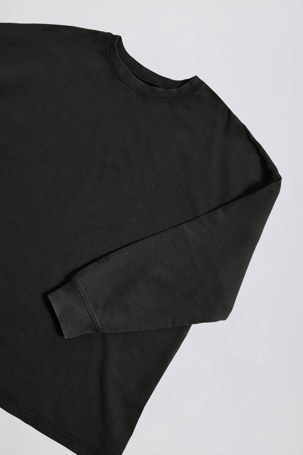 Acid Wash Long-Sleeve Oversized T-Shirt in Ash