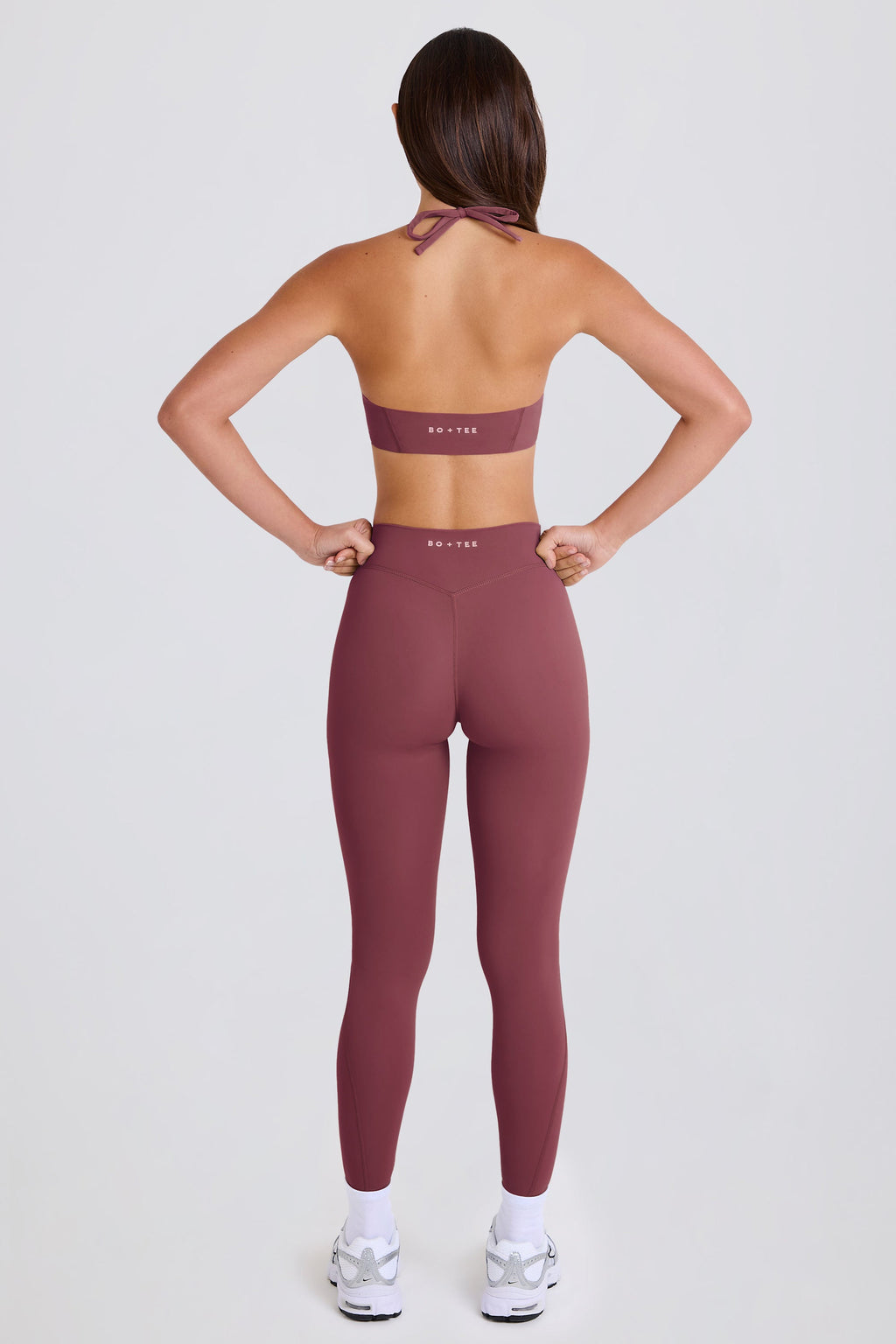 Four-Way Stretch High-Waist Leggings in Acai