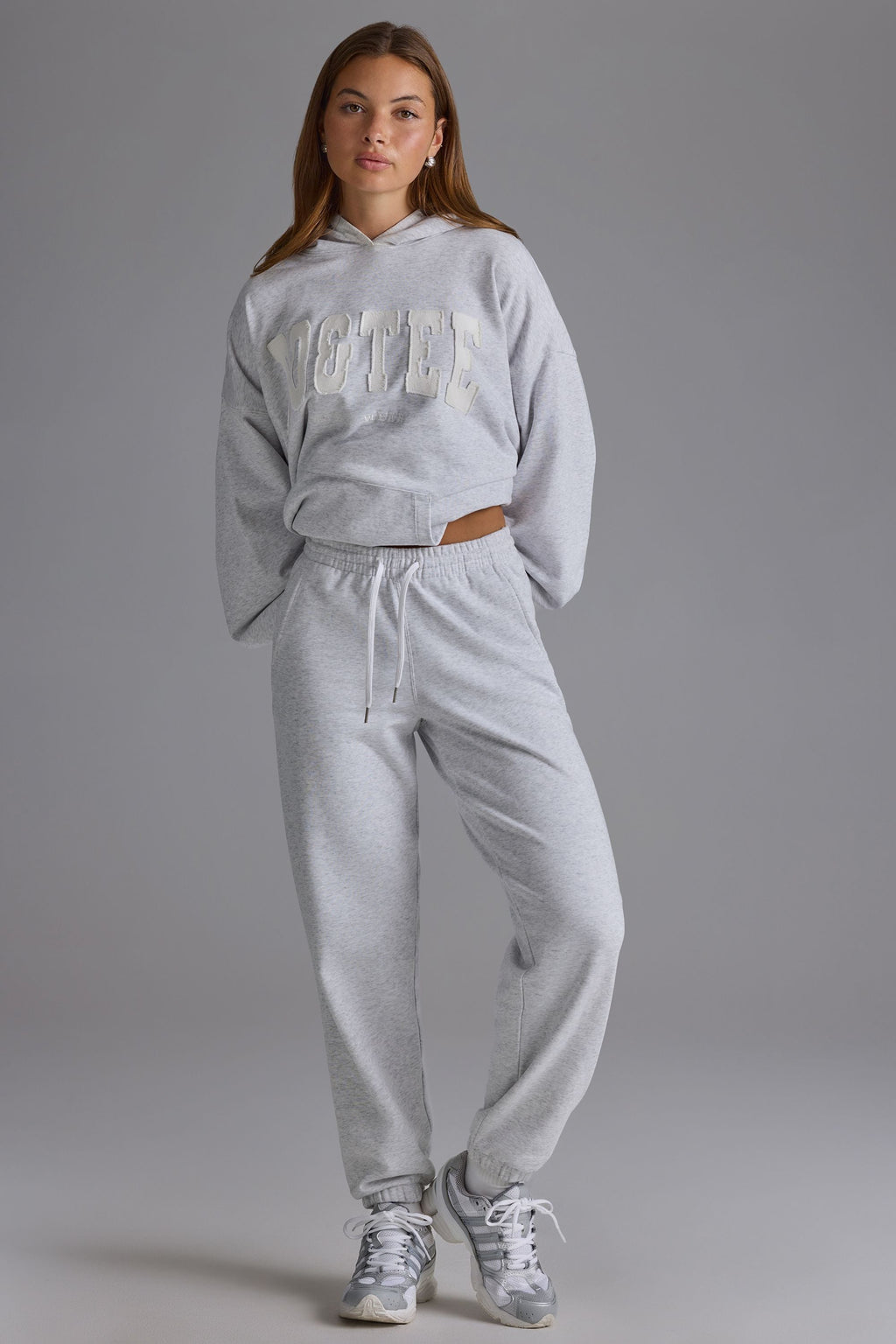 Soft Cotton Jersey Relaxed Mid-Rise Joggers in Grey Marl