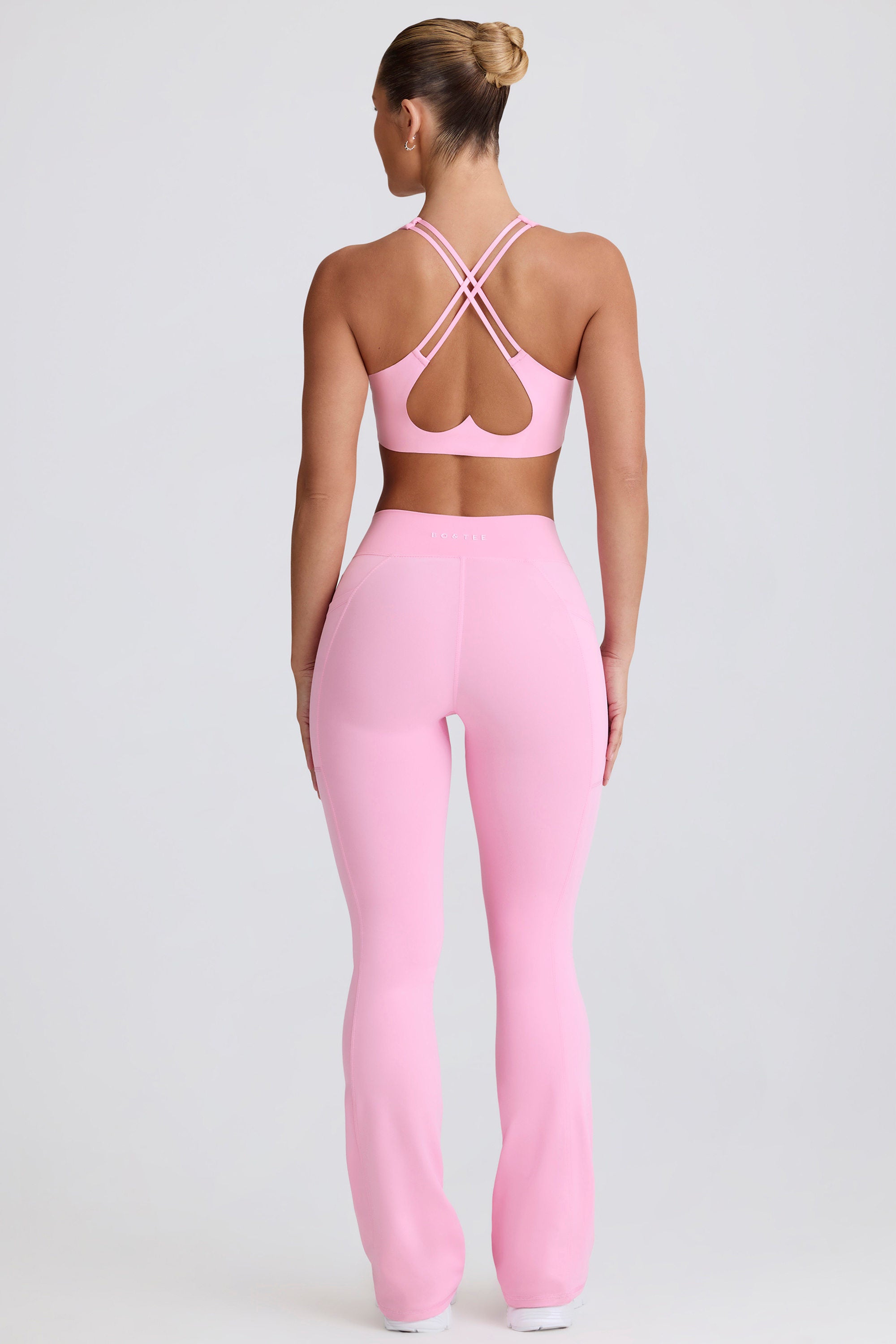 Soft Active V-Waist Pocket Flared Leggings in Baby Pink