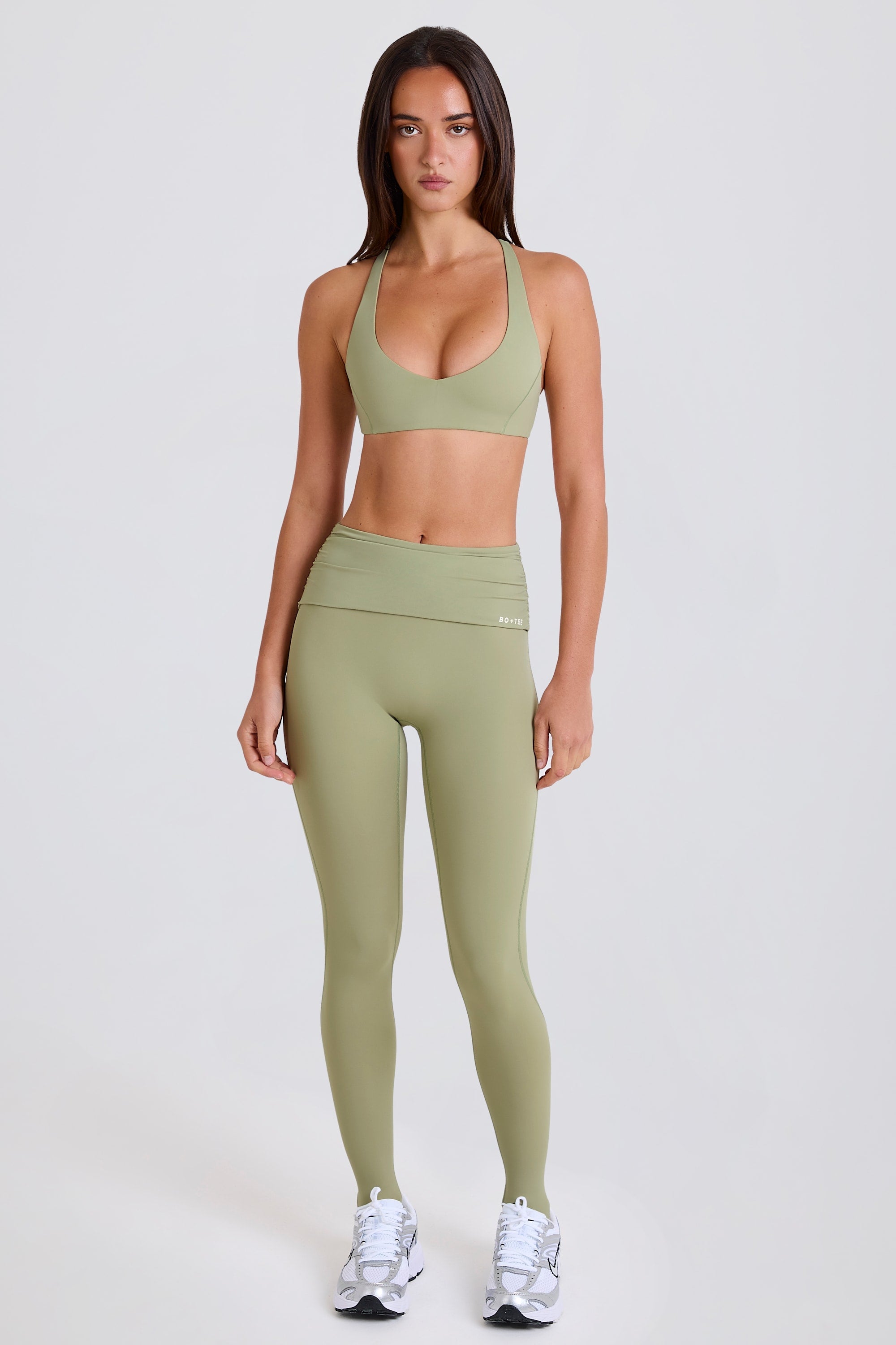 Four-Way Stretch Foldover Mid-Rise Stirrup Leggings in Matcha