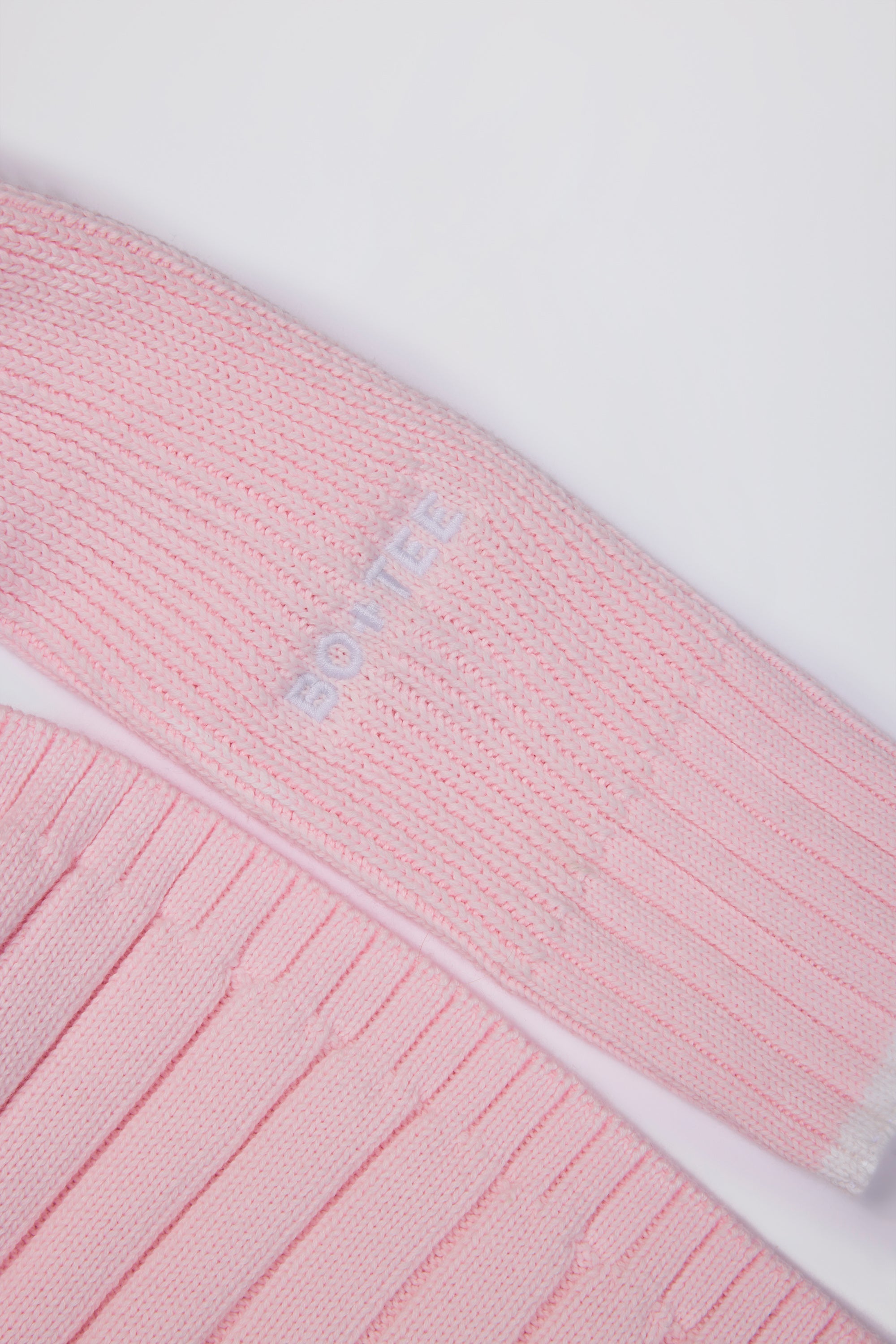Ribbed Knit Quarter-Zip Cropped Jumper in Powder Pink
