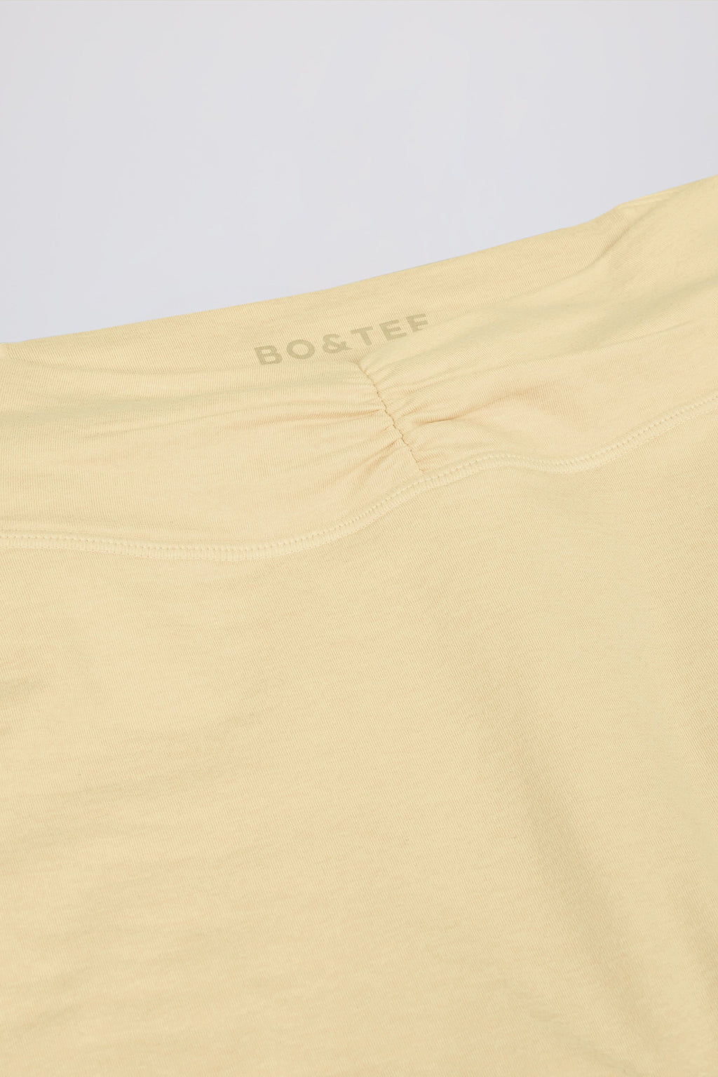 Ruched Mid-Rise Leggings in Lemon Marl