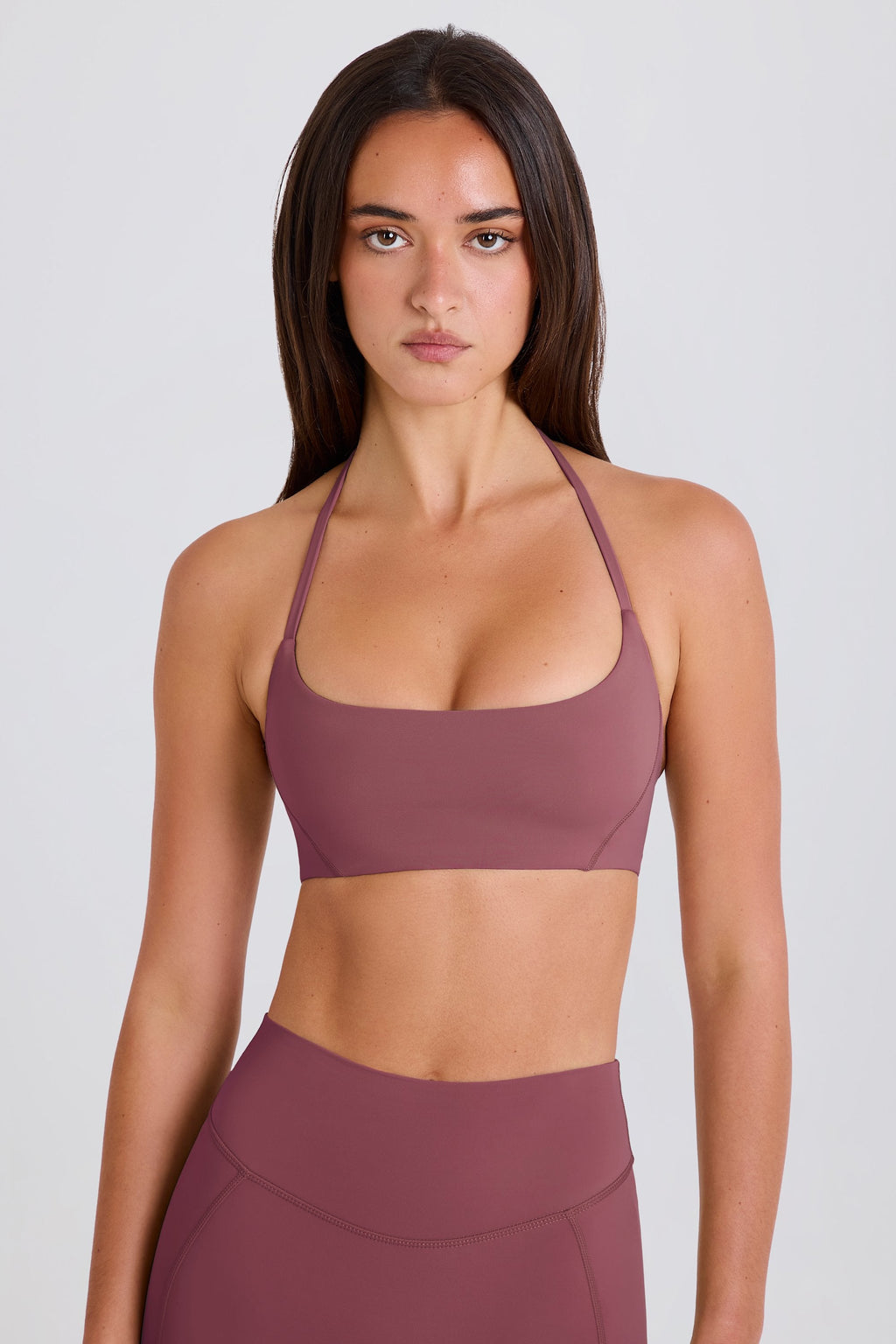Four-Way Stretch Scoop-Neck Halterneck Sports Bra in Acai
