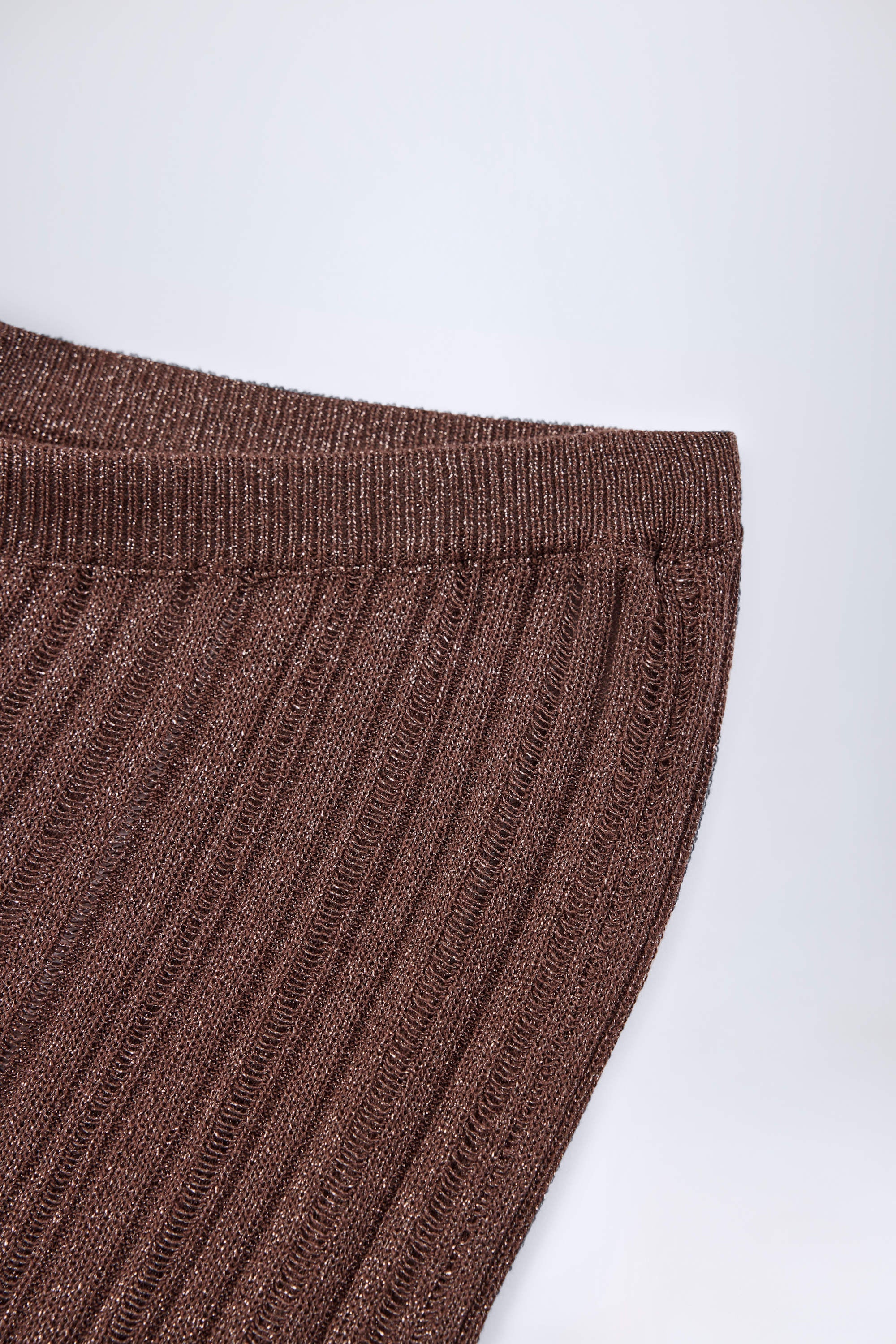 Mid-Rise Flared Trousers in Bronze