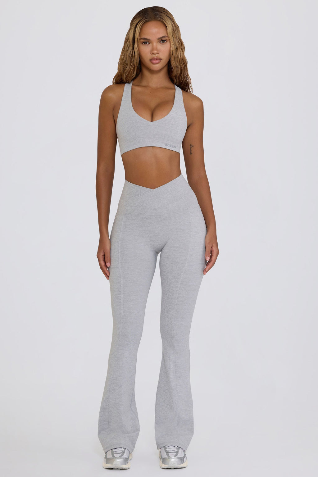 Soft Active V-Waist Pocket Flared Leggings in Grey Marl