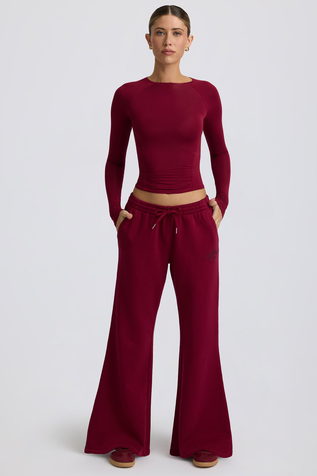 Fleece Lined Low-Rise Wide-Leg Joggers in Burgundy