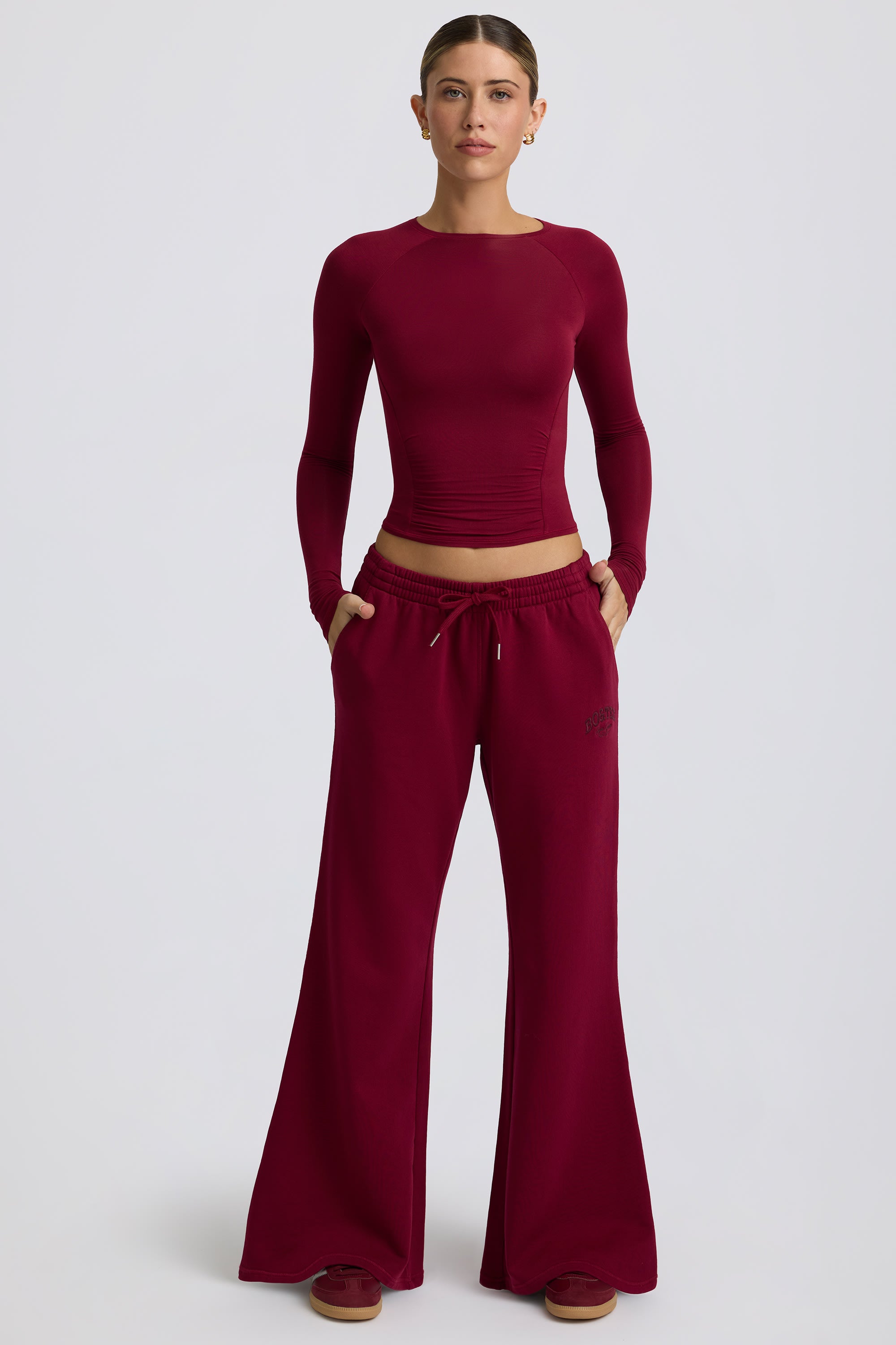 Fleece Lined Low-Rise Wide-Leg Joggers in Burgundy