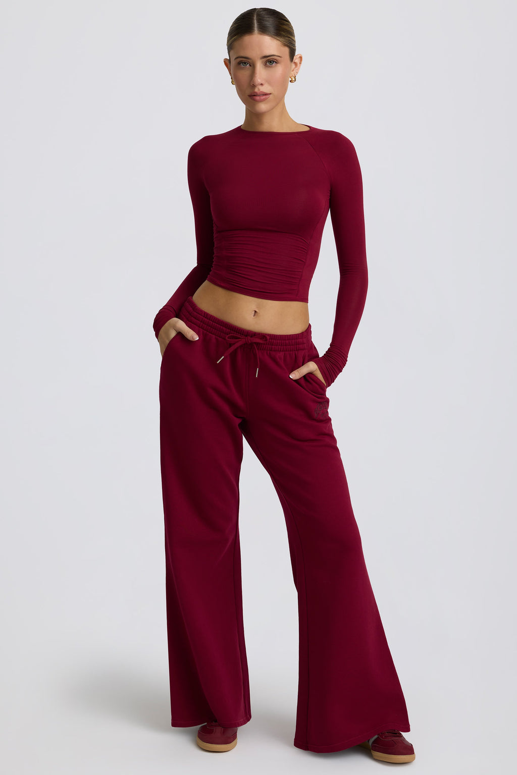 Fleece Lined Low-Rise Wide-Leg Joggers in Burgundy
