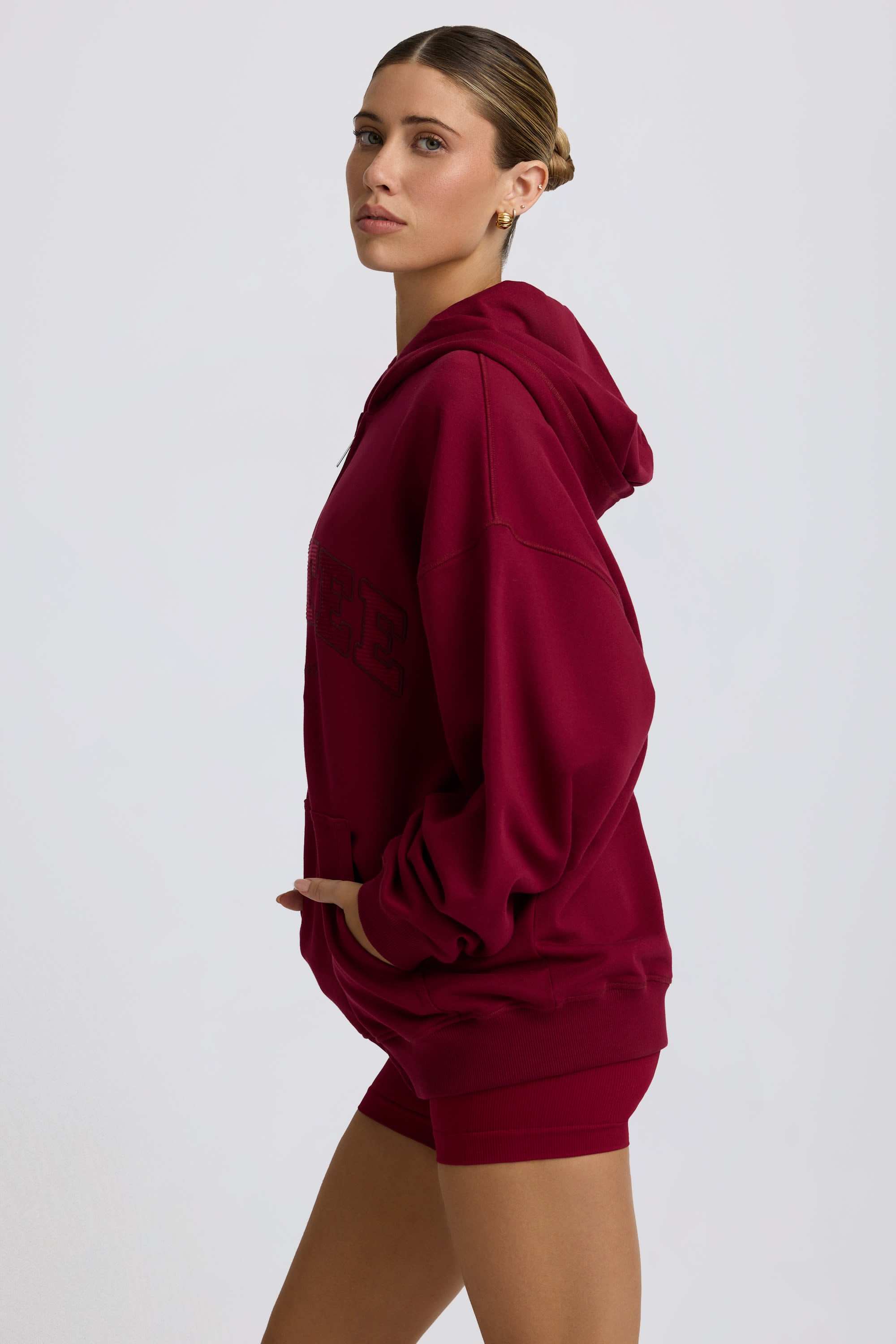 Fleece Lined Oversized Zip-Up Hoodie in Burgundy