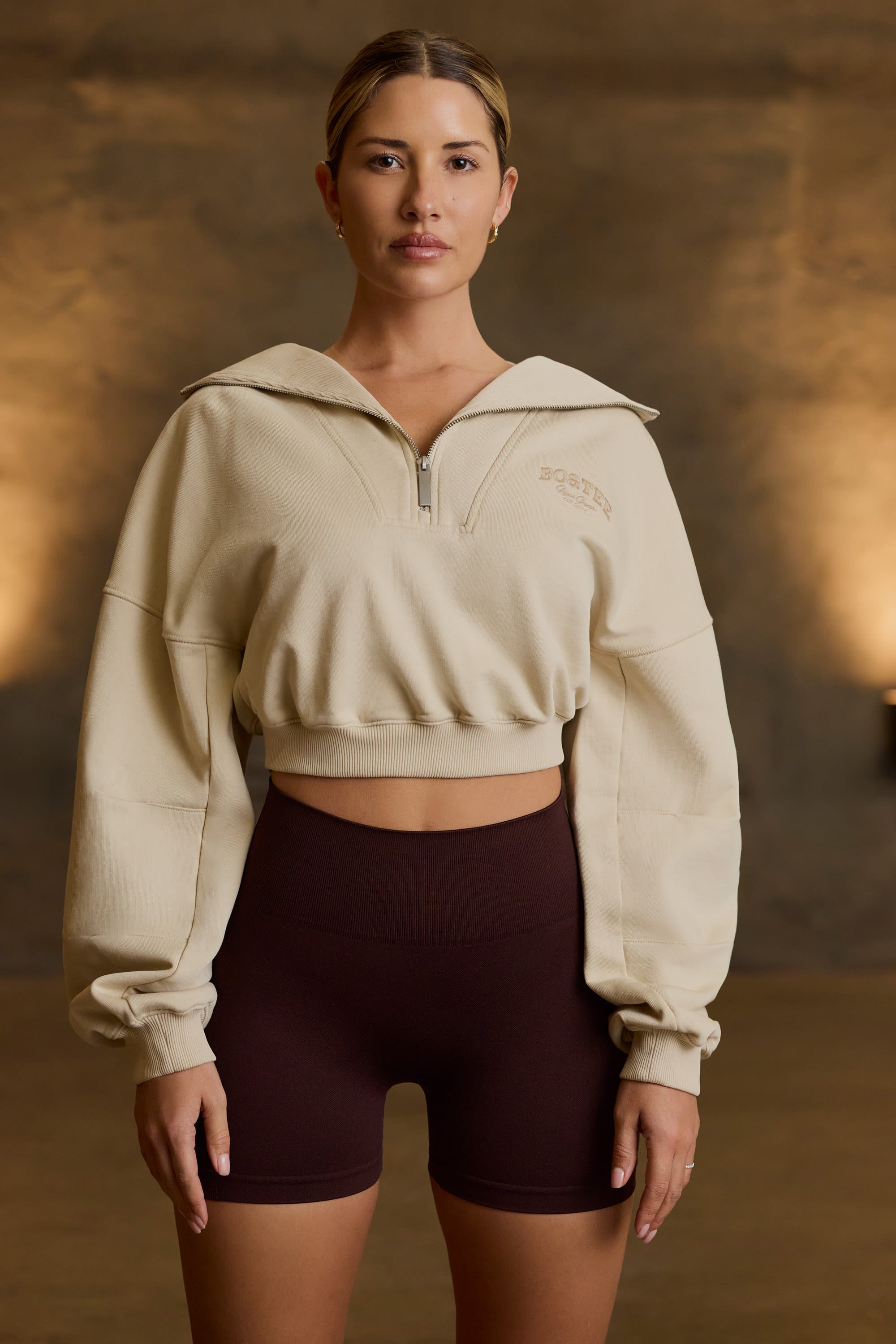 Fleece Lined Quarter-Zip Cropped Sweatshirt in Bone