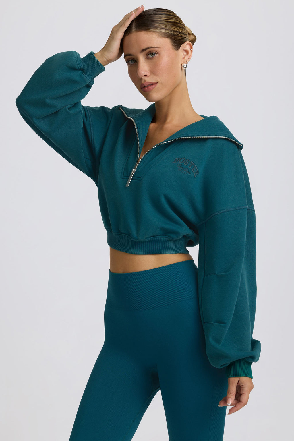 Fleece Lined Quarter-Zip Cropped Sweatshirt in Teal