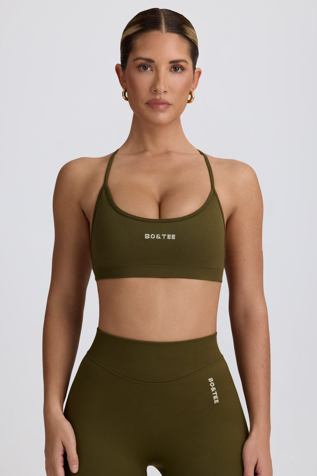 Super Sculpt Seamless Backless Sports Bra in Dark Green