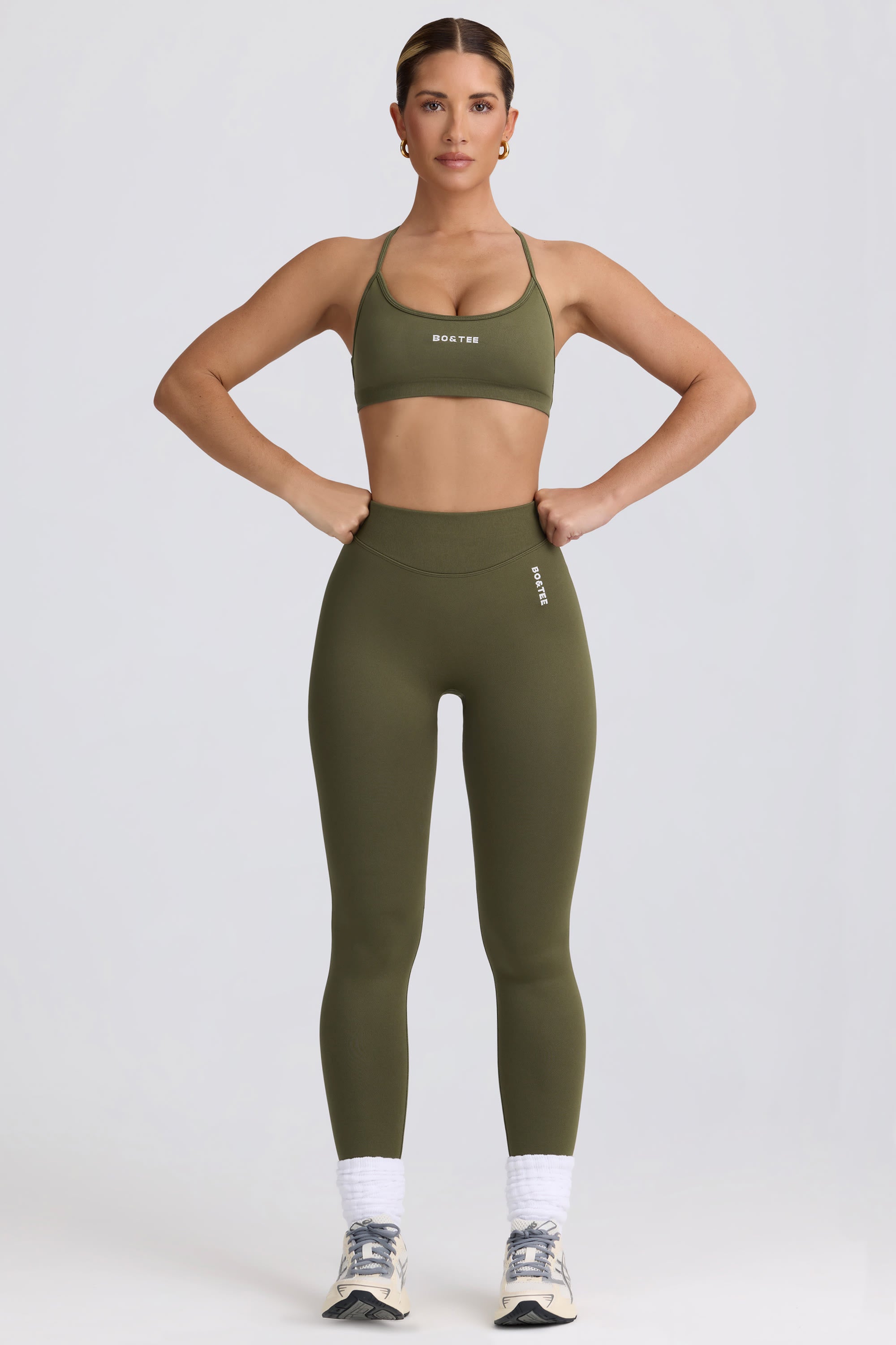Super Sculpt Seamless Backless Sports Bra in Light Green