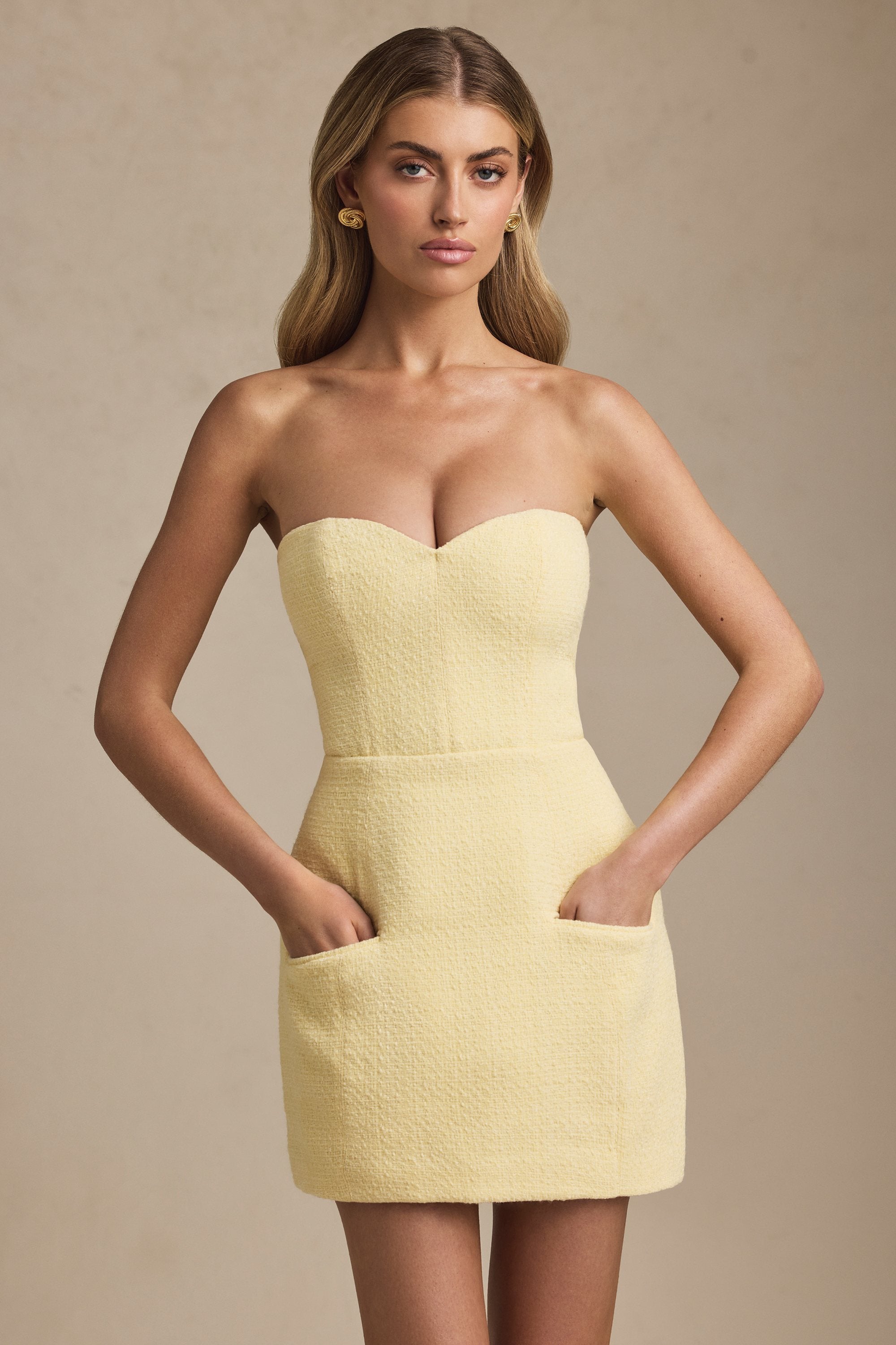 Sweetheart-Neck Strapless Structured Mini Dress in Pastel Yellow